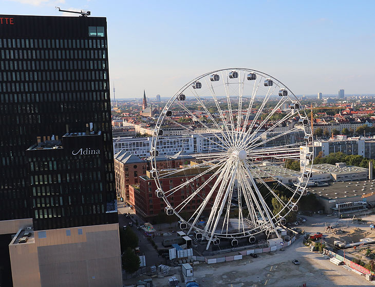 Umadum Riesenrad im Werksviertel Mitte (©Foto. Martin Schmitz)